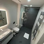 Arbnor Boutique Τίρανα