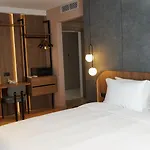 Arbnor Boutique