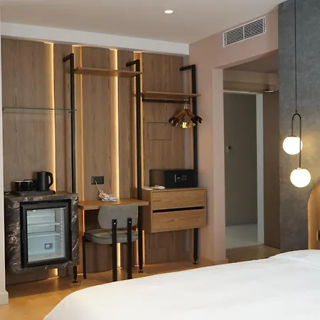 Arbnor Boutique Hotell