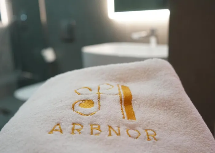 Arbnor Boutique 4*